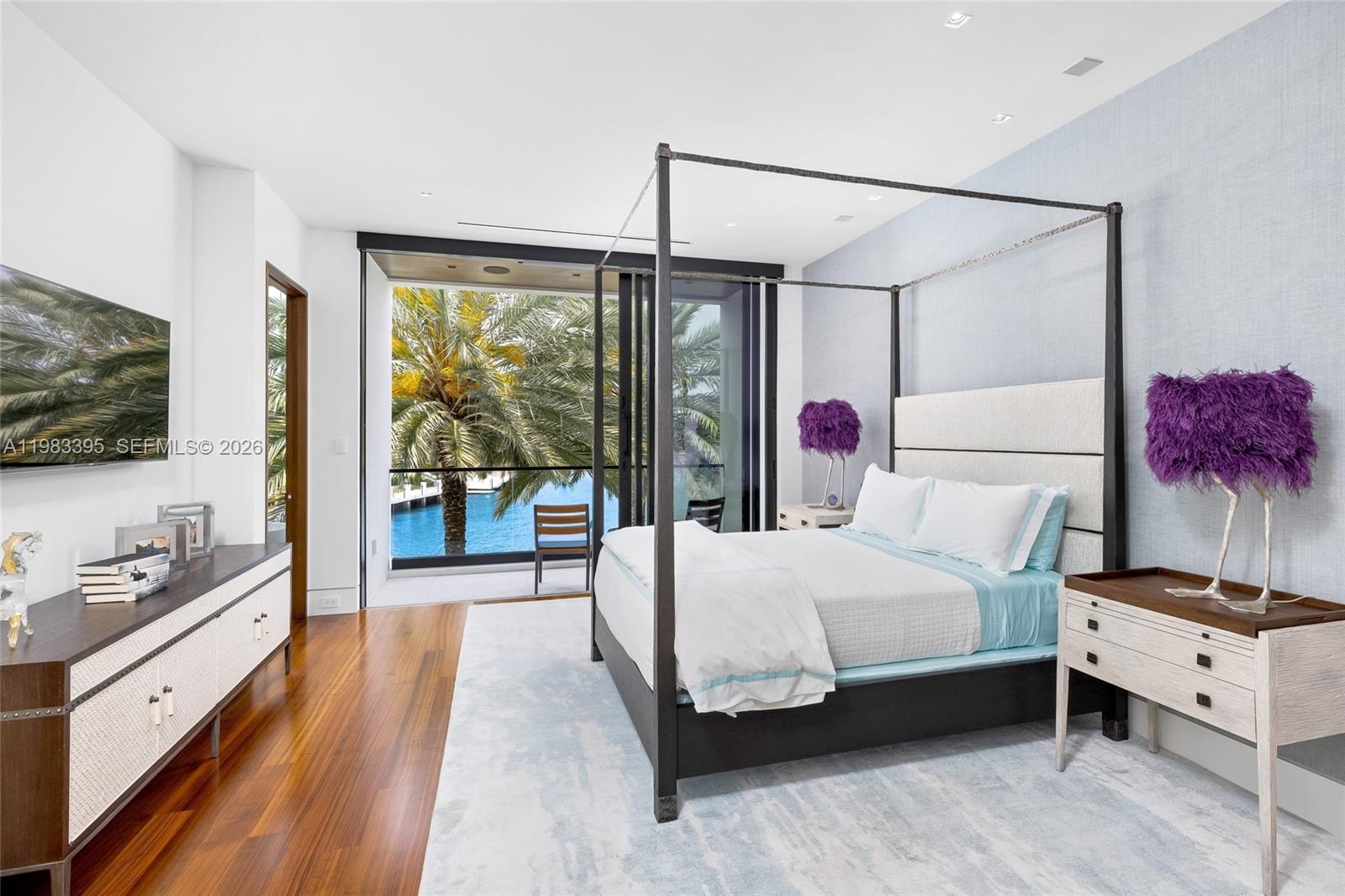 ISLA BAHIA - Residential