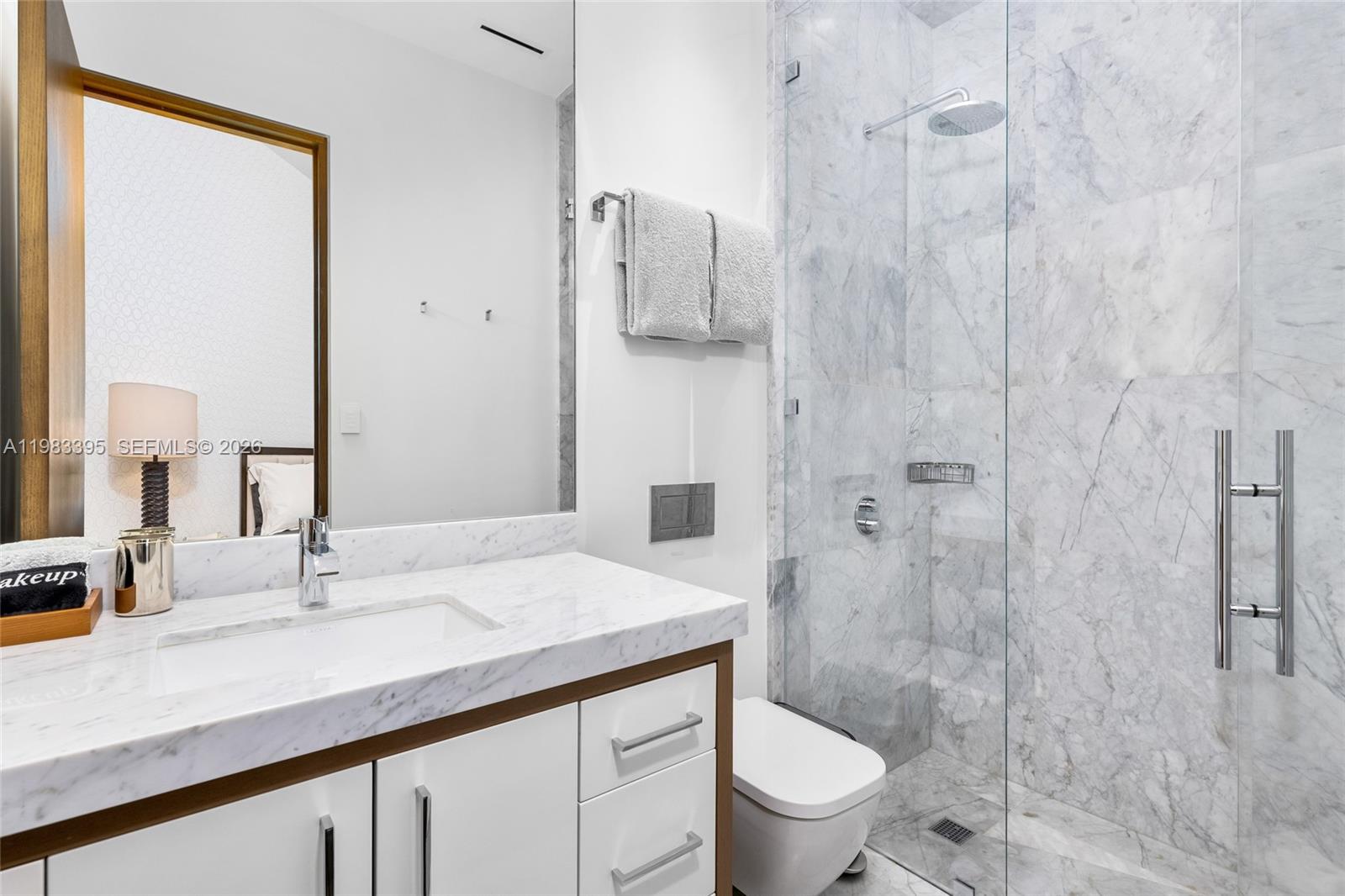 ISLA BAHIA - Residential