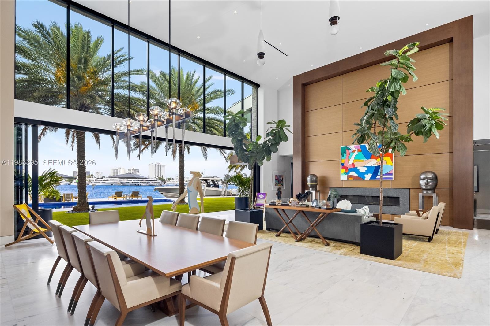 ISLA BAHIA - Residential