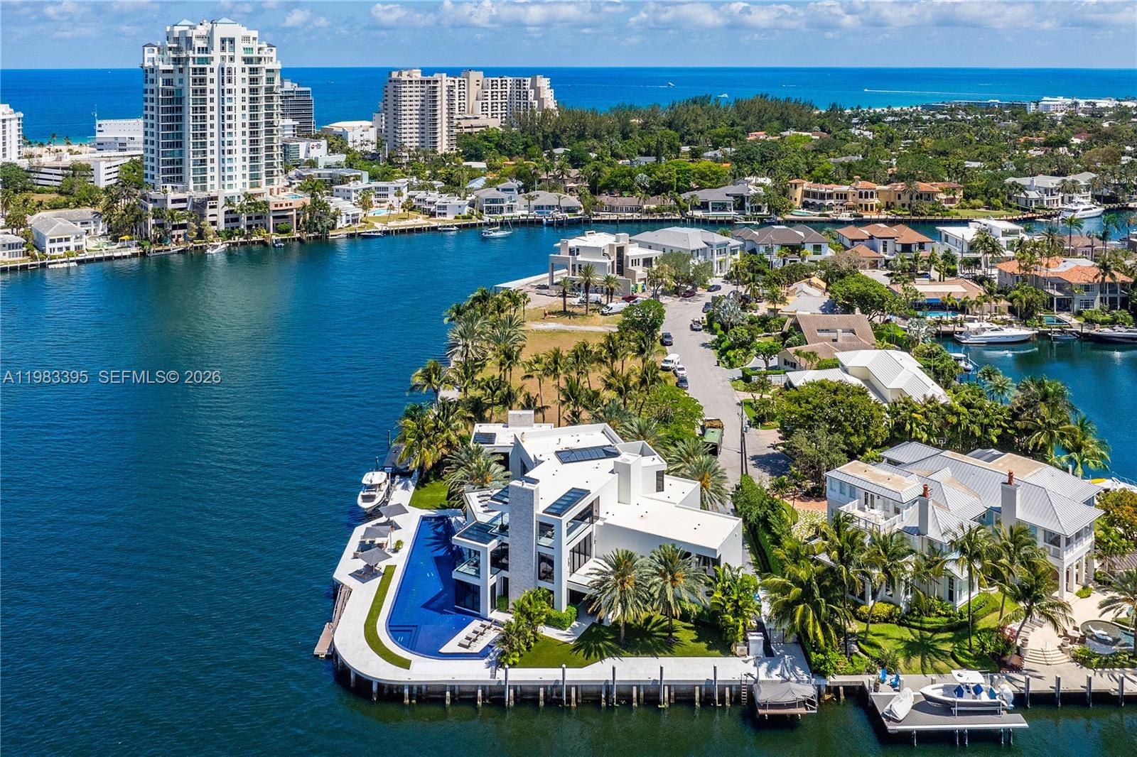 ISLA BAHIA - Residential