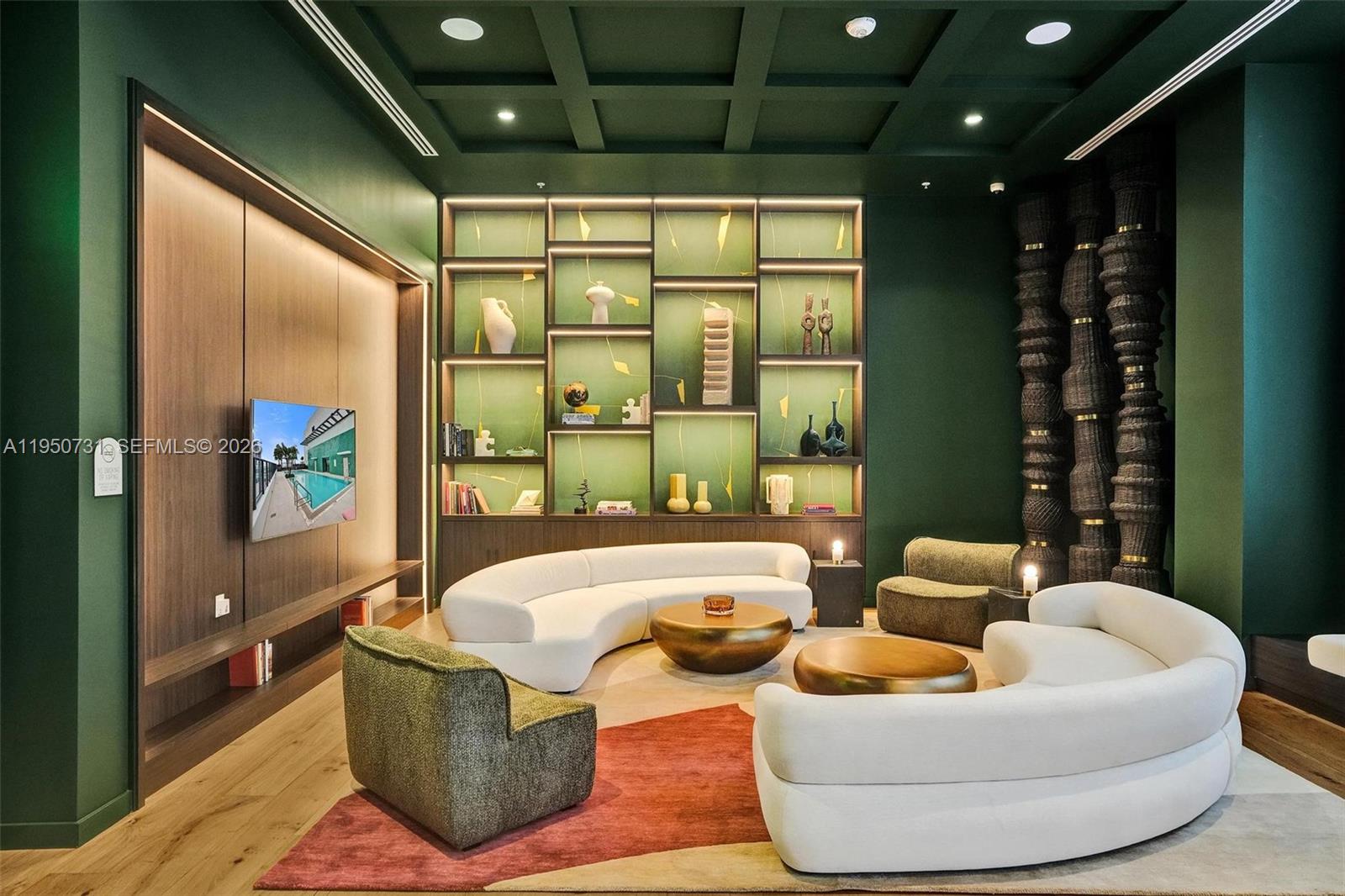 11 NE 6th Street 1012