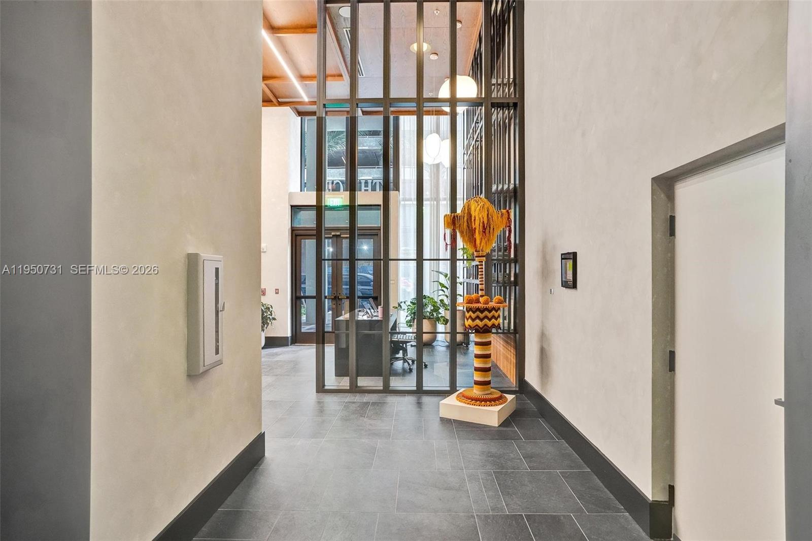 11 NE 6th Street 1012