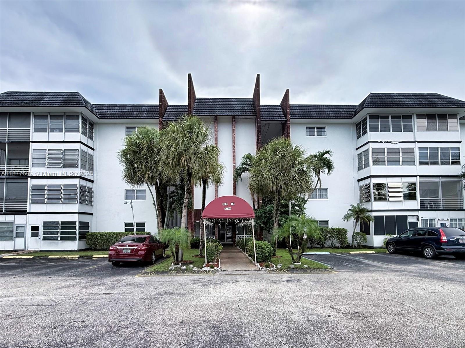 Castle Garden is a premier 55+ community located in the heart of Lauderhill, Florida. Perfectly positioned near shopping, dining, entertainment, hospitals, and more, this community offers both comfort and convenience. This nicely updated two-bedroom, two-bath condo features spacious living and dining areas, a fully renovated kitchen with wood shaker cabinetry and quartz countertops, and a screened balcony ideal for relaxation. Residents can enjoy a wealth of resort-style amenities, including multiple swimming pools, a fitness center, billiards, bowling, card rooms, and a clubhouse designed for social events.