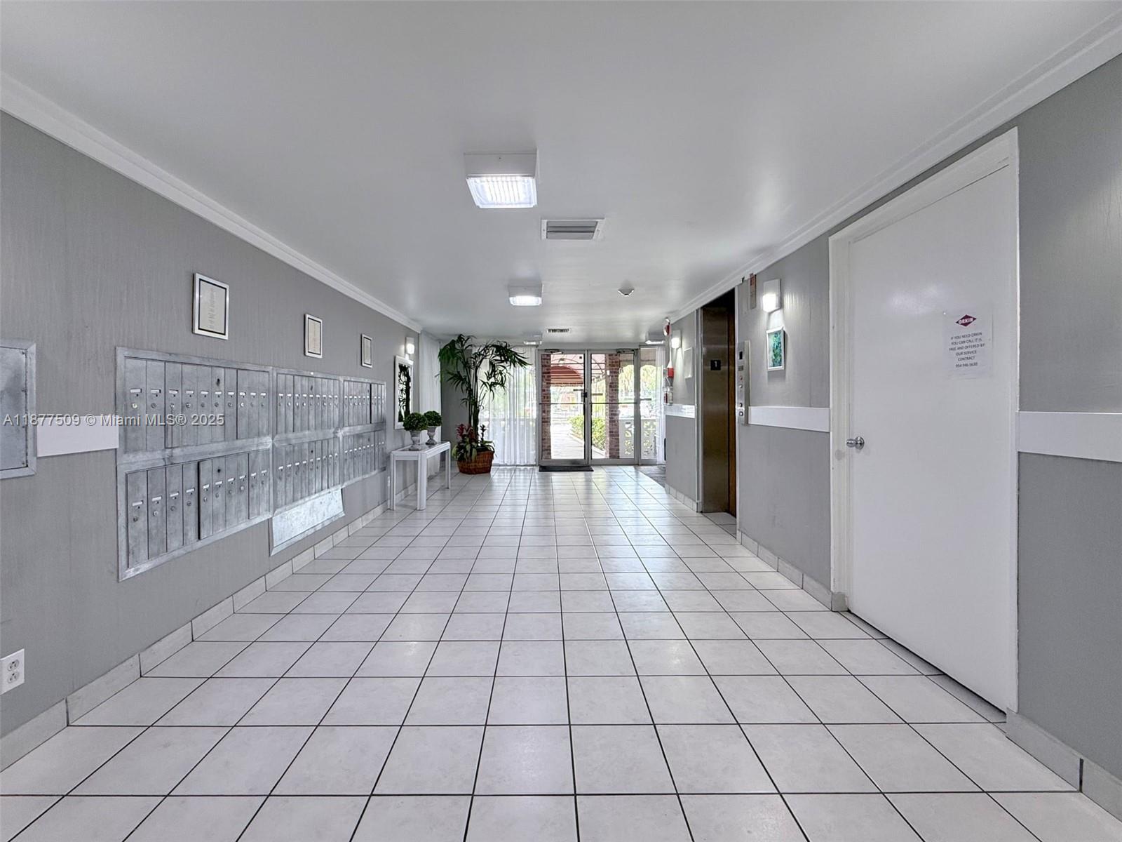 CASTLE APARTMENTS 16 COND - Residential