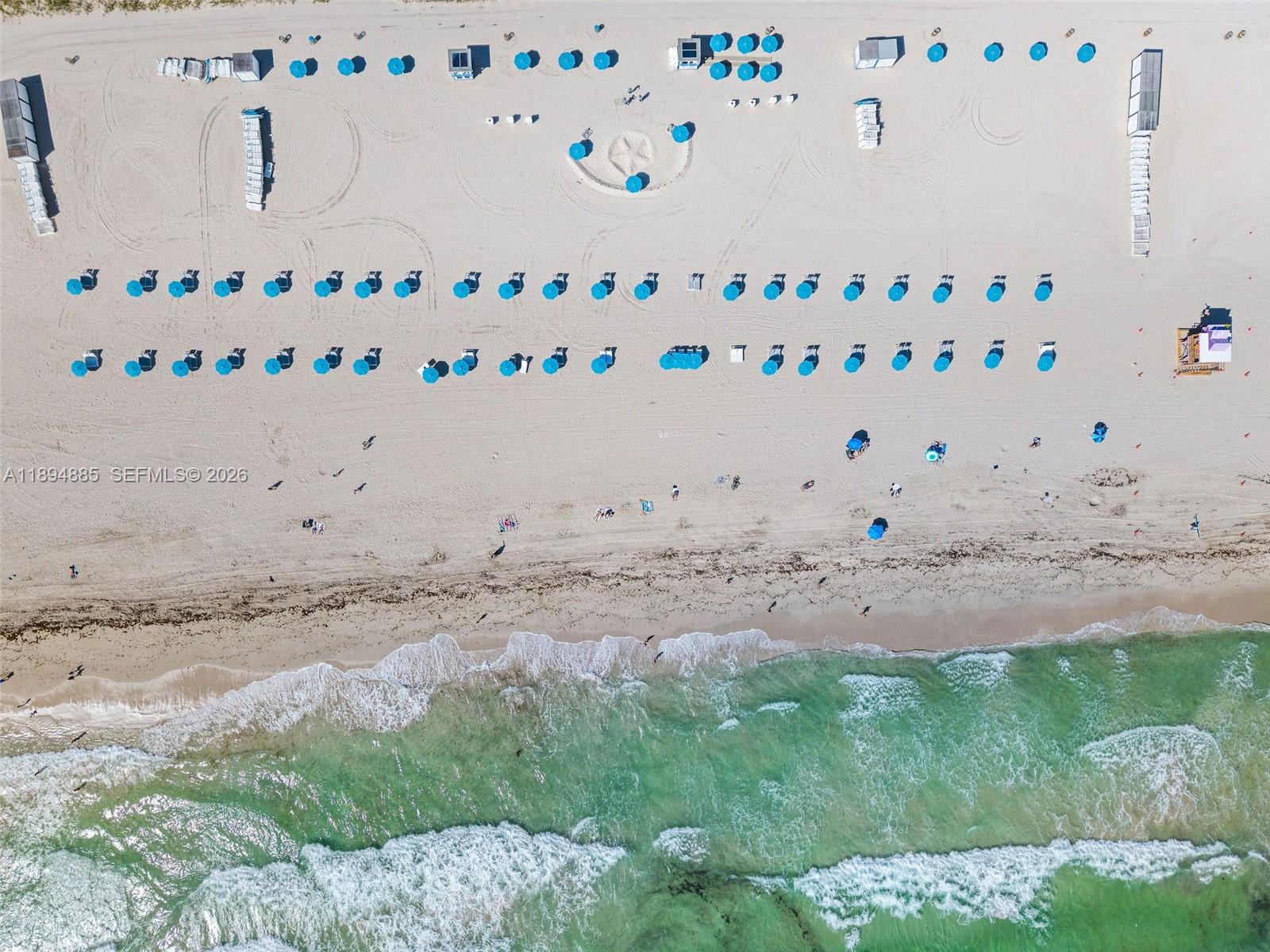 CONTINUUM ON SOUTH BEACH - Residential