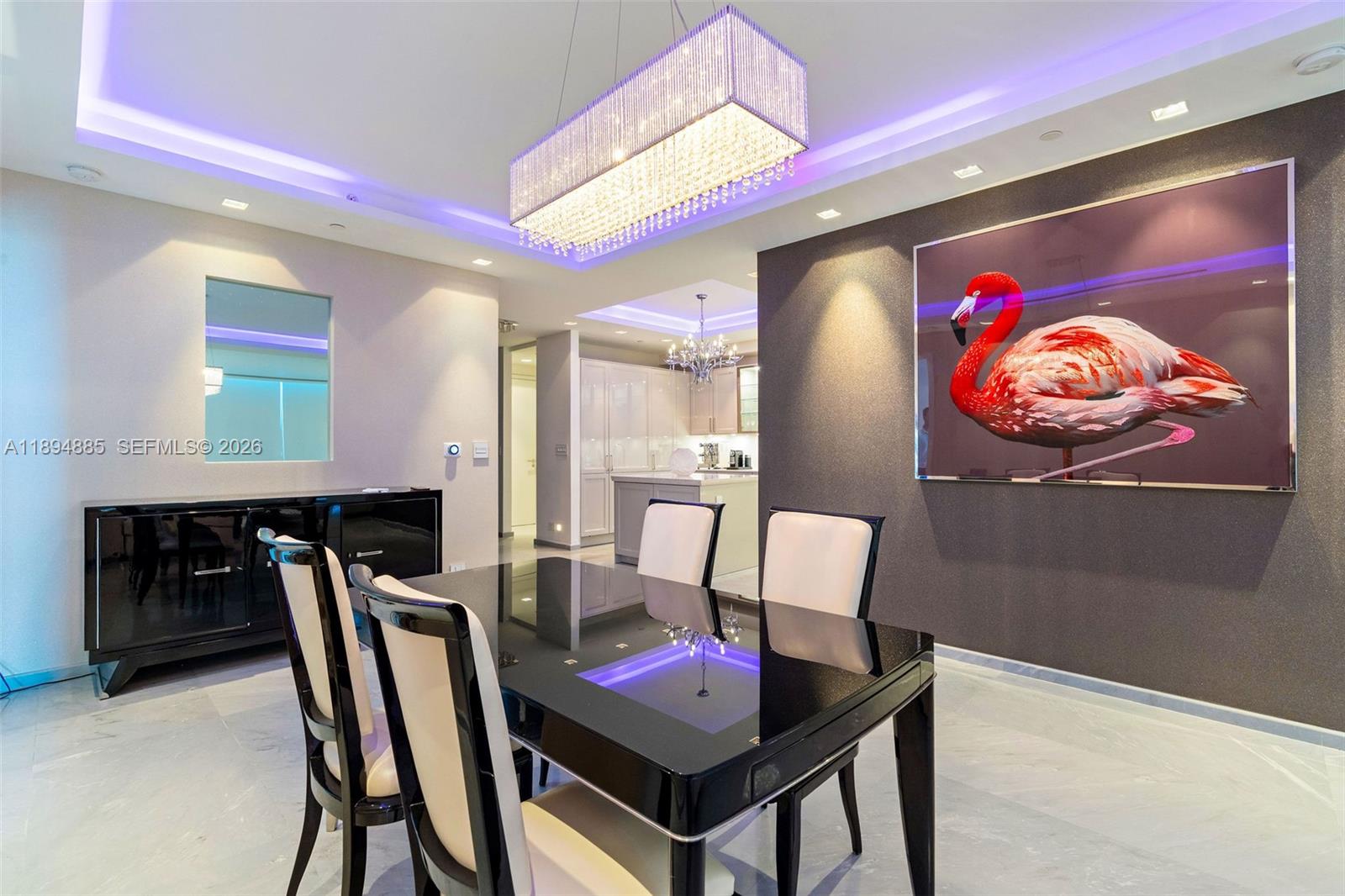 CONTINUUM ON SOUTH BEACH - Residential