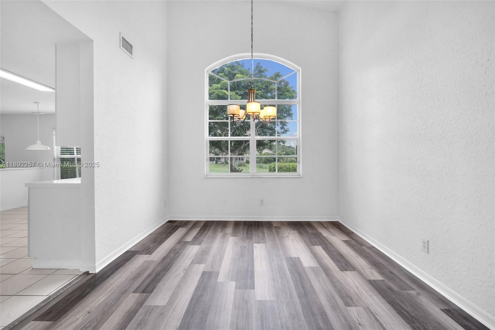 Grove Estates - Residential Lease