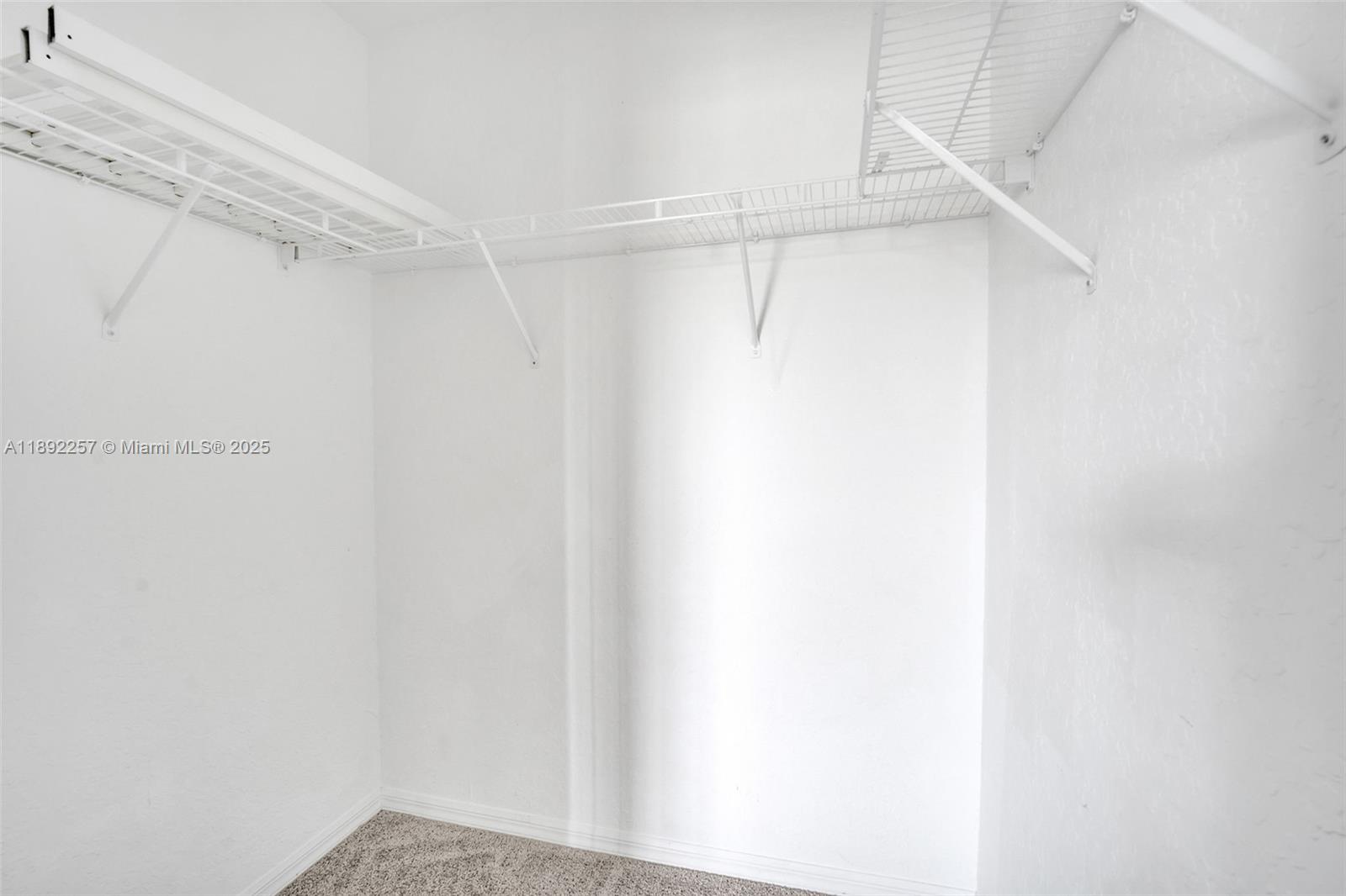 Grove Estates - Residential Lease