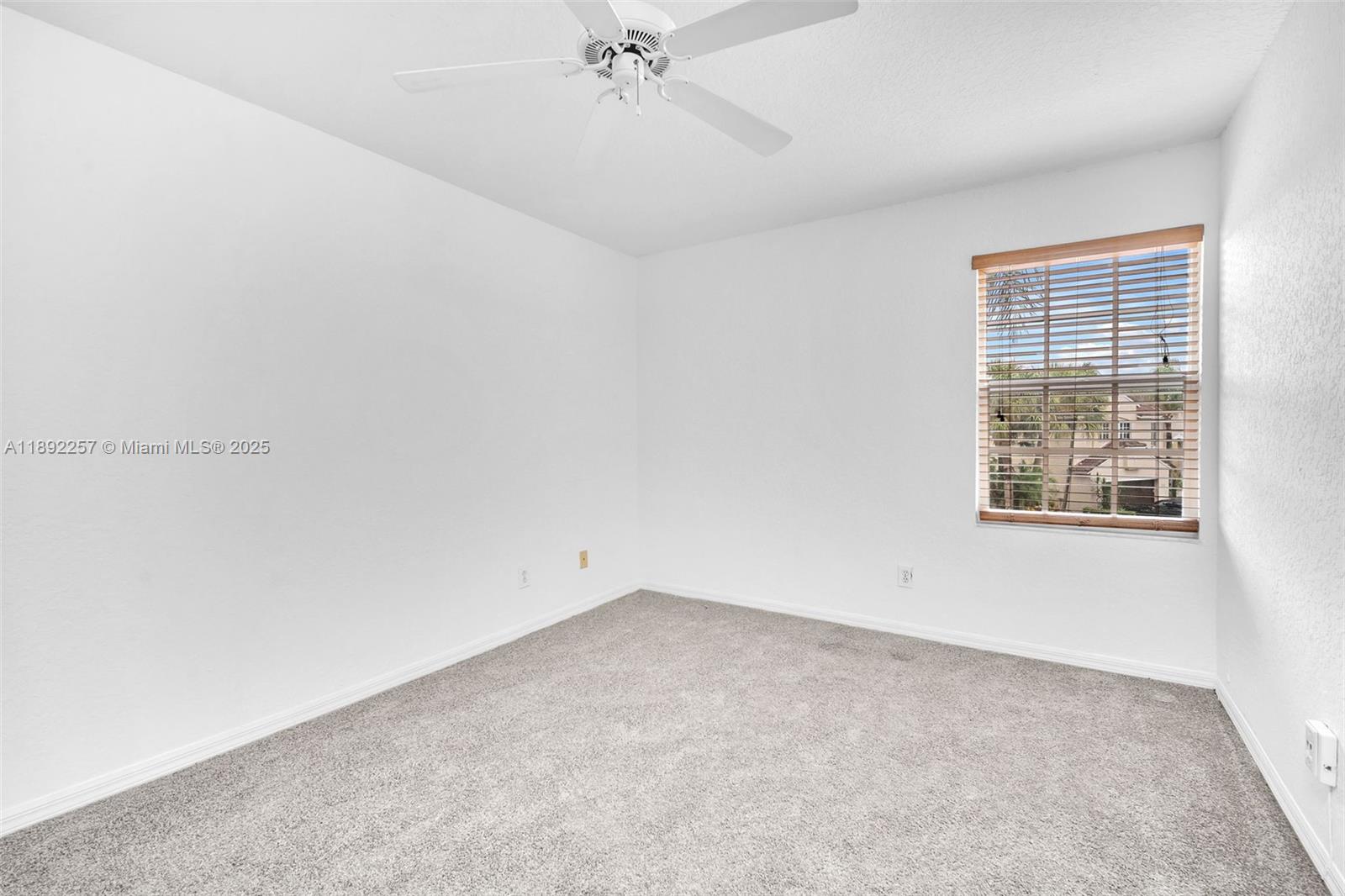 Grove Estates - Residential Lease