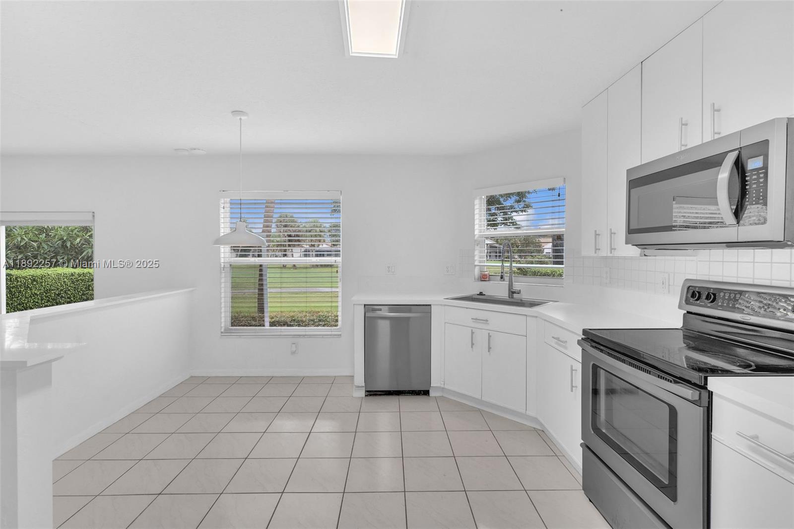 Grove Estates - Residential Lease