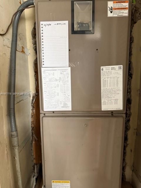 Tiny photo for 10945 SW 41st St, Miami, FL 33165 (MLS # A11977775)