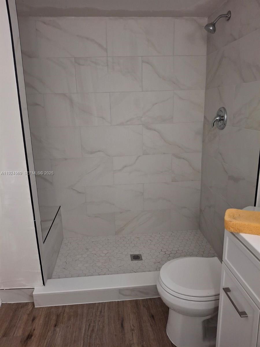 BONAIRE AT WOODMONT NO 1- - Residential