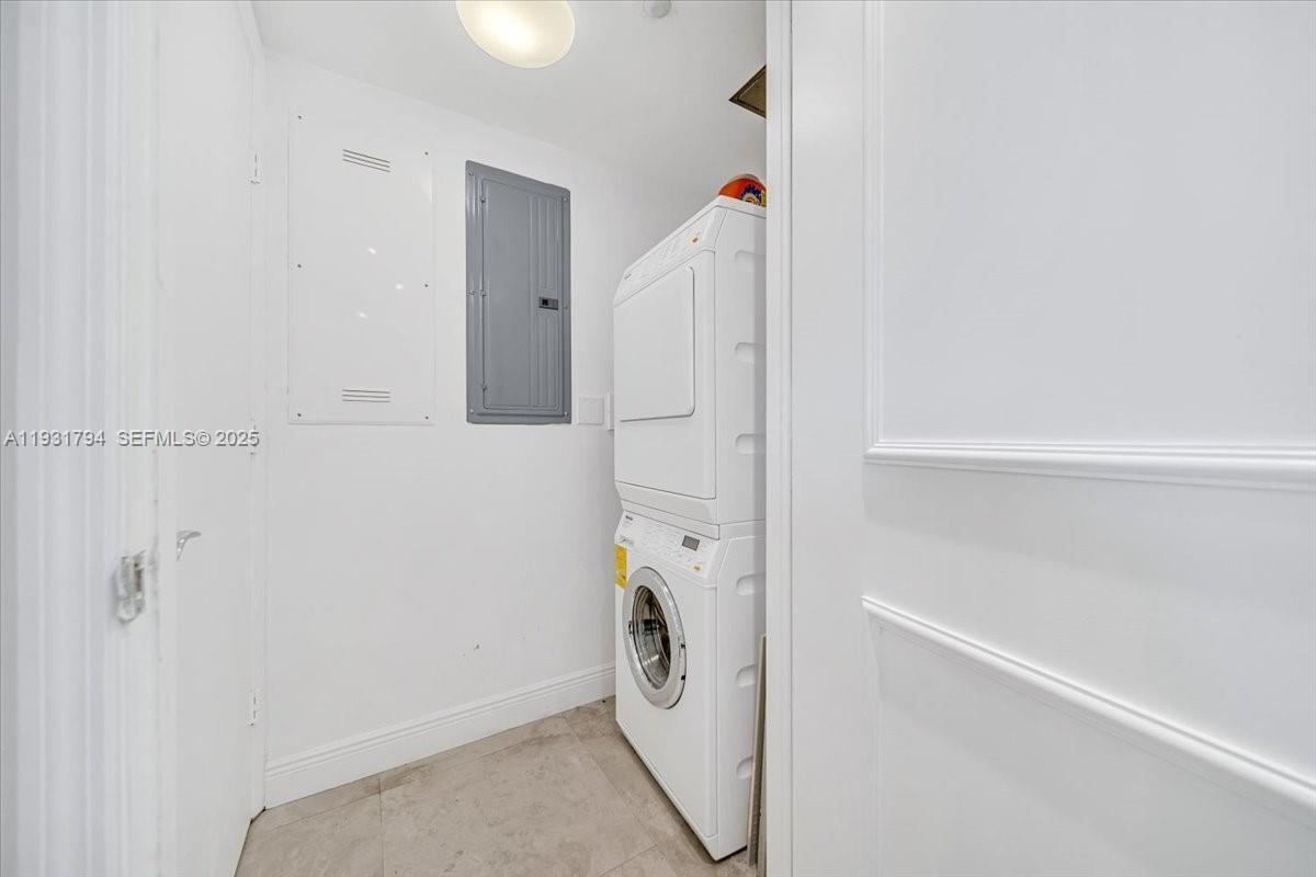 OCEAN THREE CONDO - Residential Lease