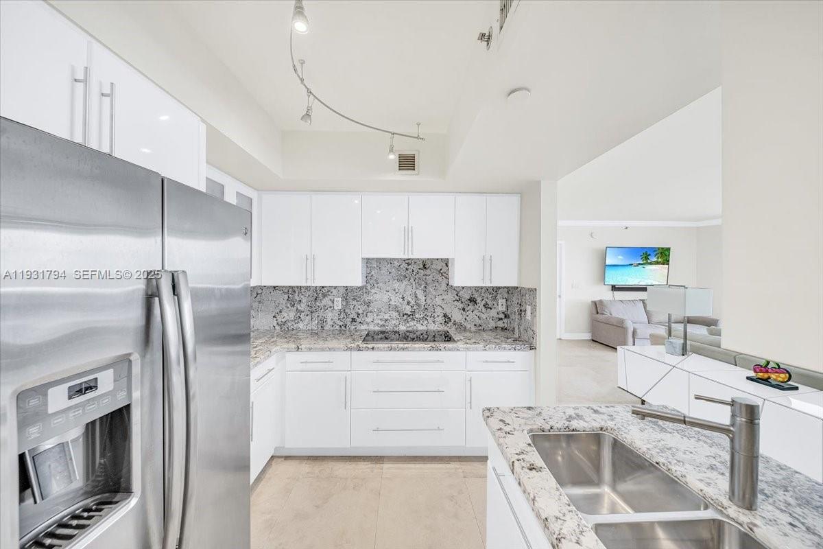 OCEAN THREE CONDO - Residential Lease