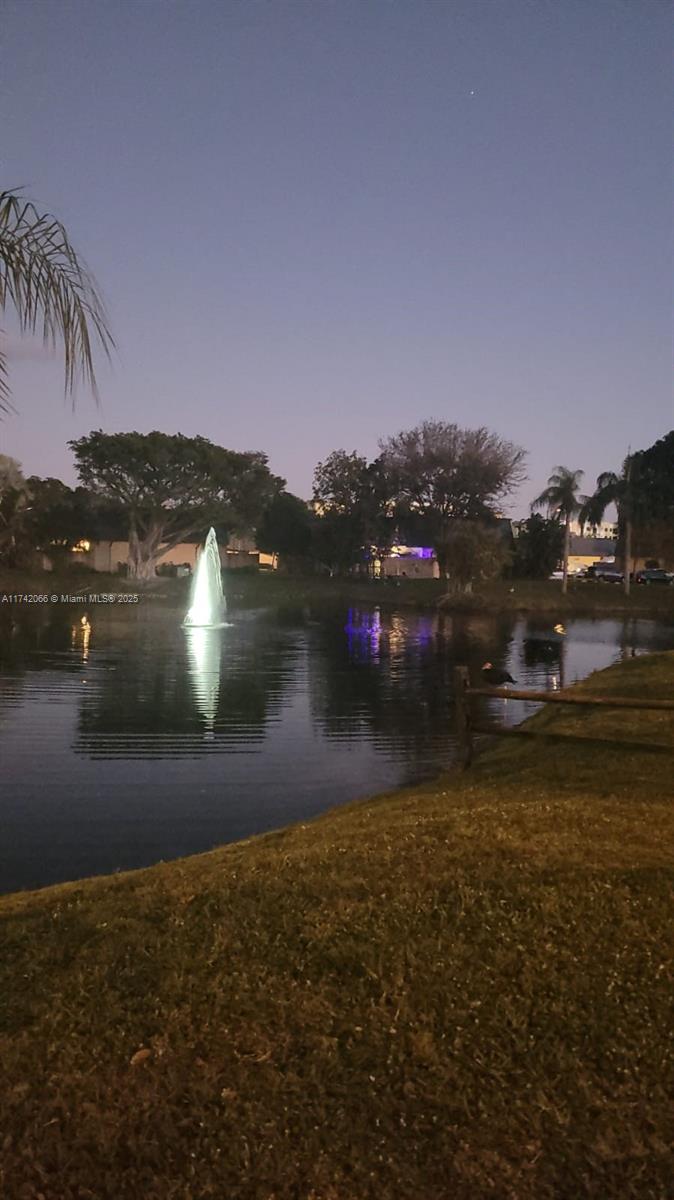 WATERSIDE ESTATES - Residential