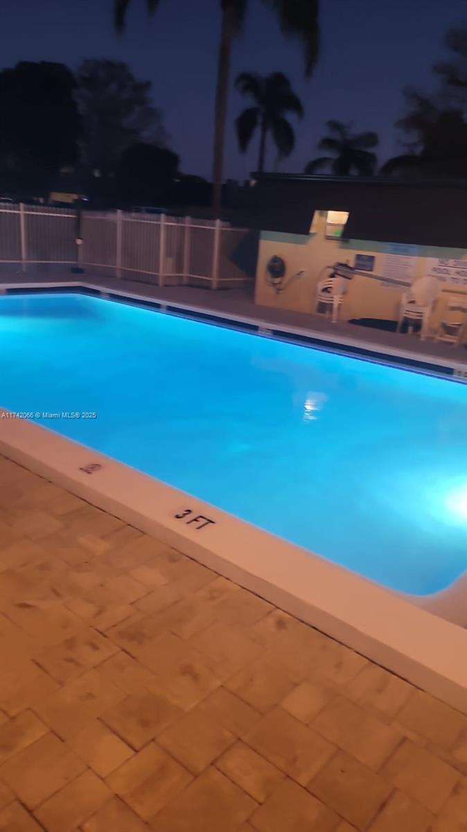 WATERSIDE ESTATES - Residential