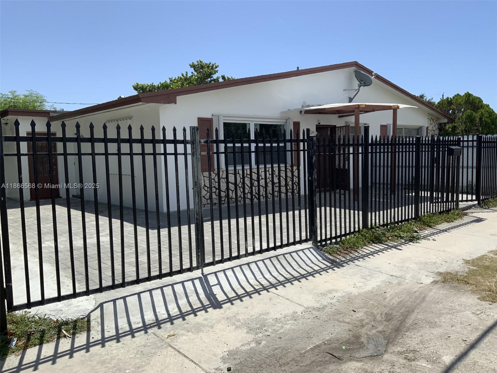 Awesome 2 bed/2bath completely renovated duplex in the prime location close to Biscayne Blvd, North Miami area, Miami Shores. You have bars, restaurants, and Super Markets, parks & gym minutes away. This property is awesome for a family who needs privacy and security, fence enclosed with gate to park your cars inside.