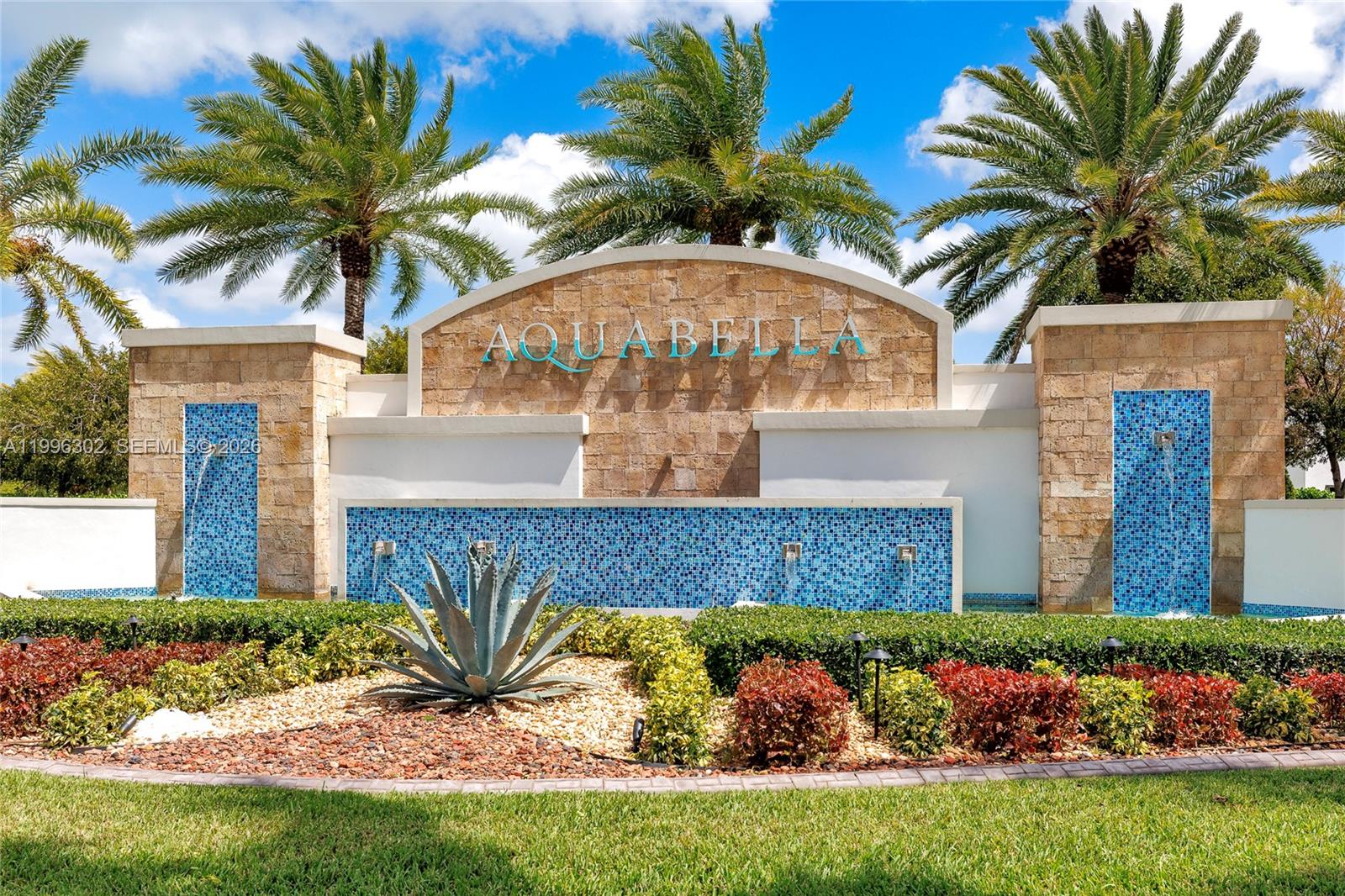 AQUABELLA SECTION TWO - Residential