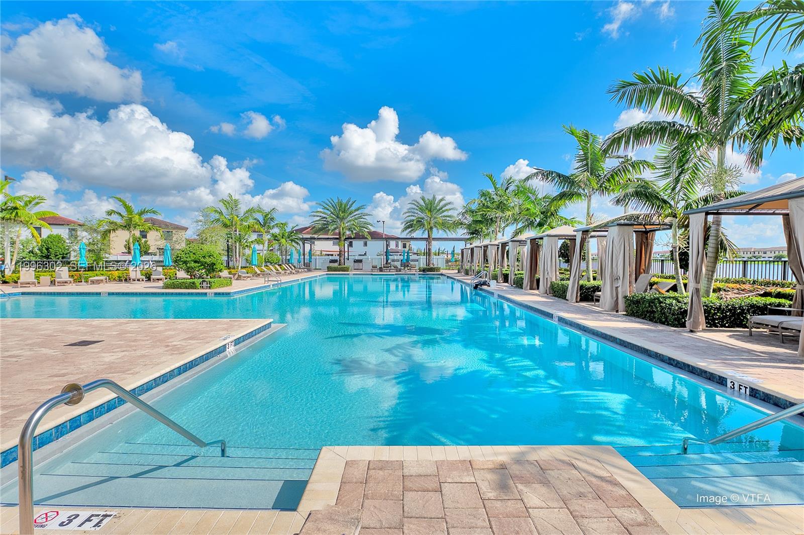 AQUABELLA SECTION TWO - Residential