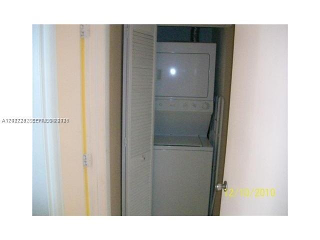 UNIVERSITY TRAIL CONDO - Residential