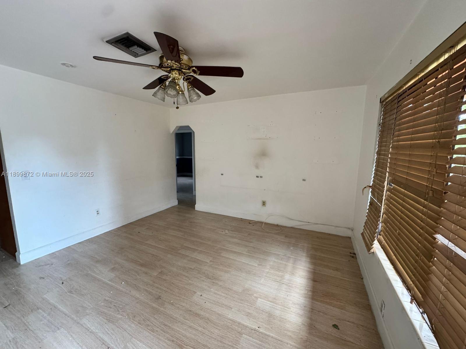 OPA LOCKA 2ND REV PL - Residential