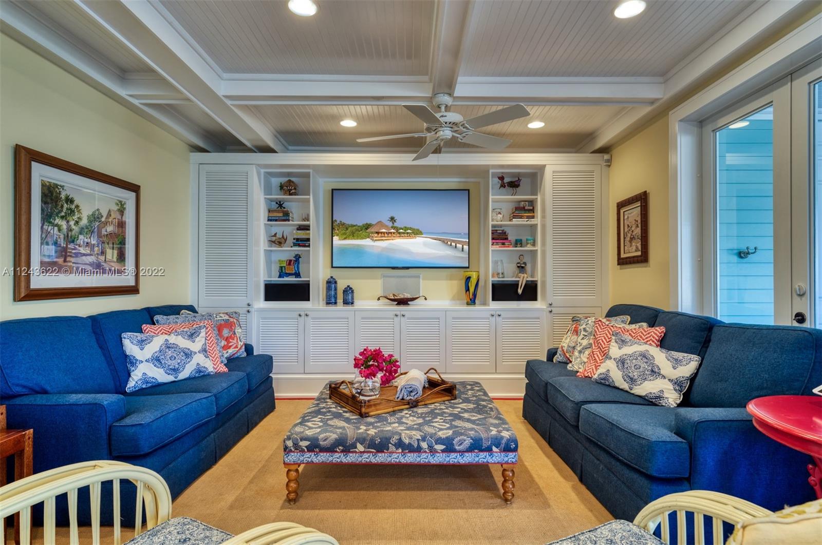 SUNSET KEY (TANK) ISLAND - Residential