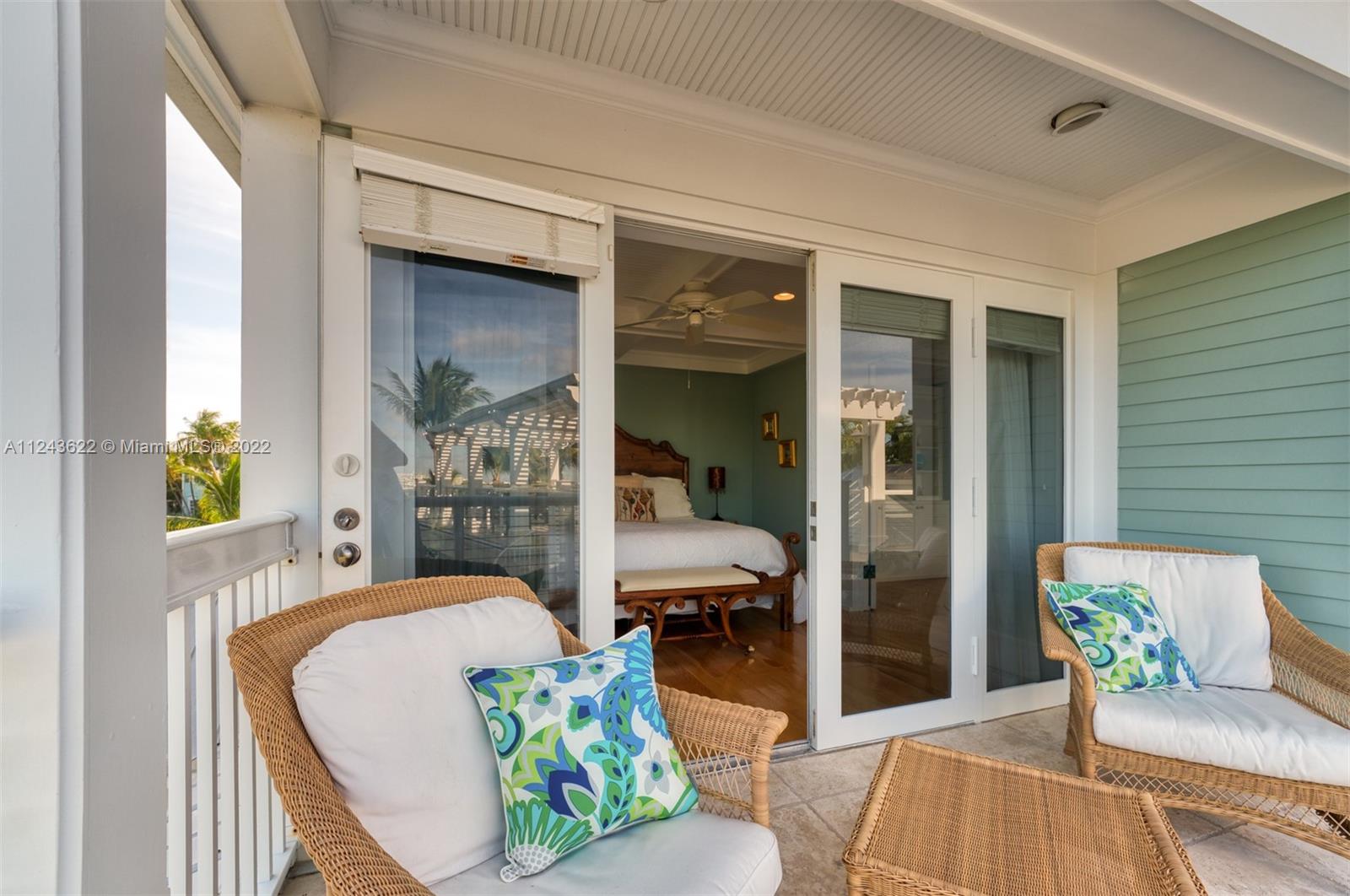 SUNSET KEY (TANK) ISLAND - Residential