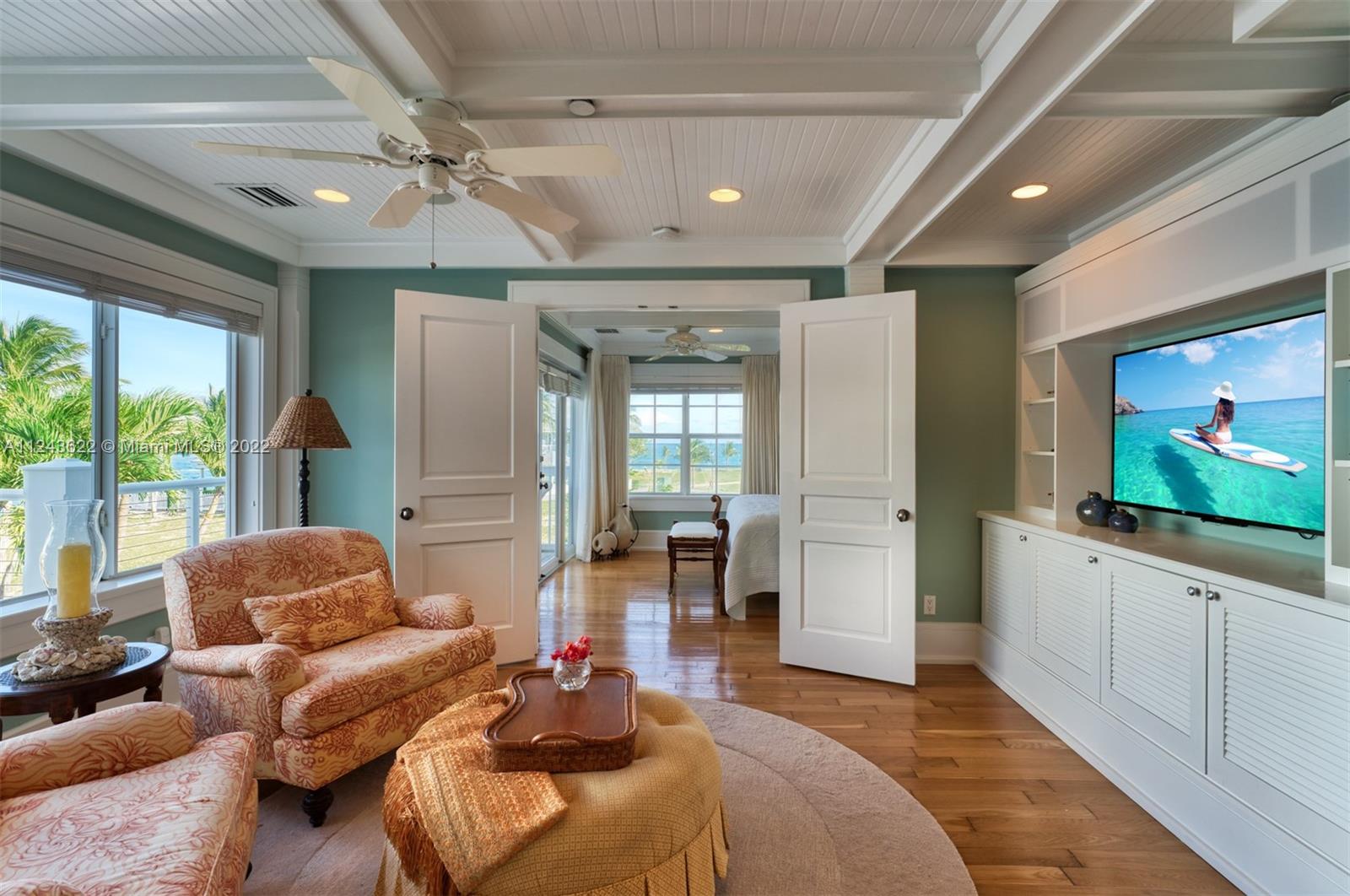 SUNSET KEY (TANK) ISLAND - Residential