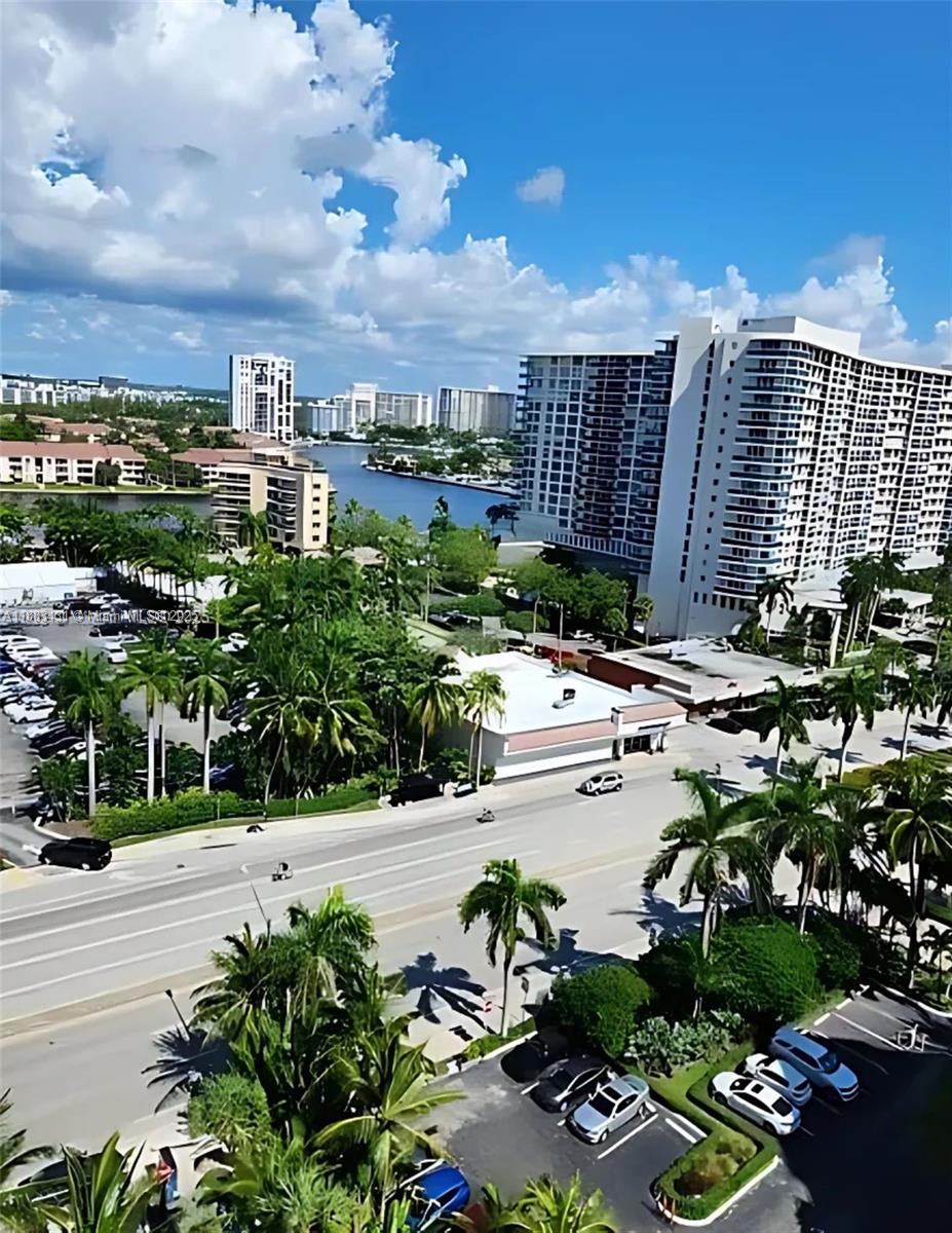 SIAN OCEAN RESIDENCES CON - Residential