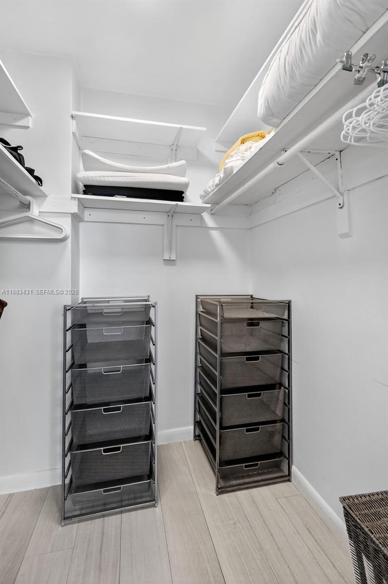 SIAN OCEAN RESIDENCES CON - Residential