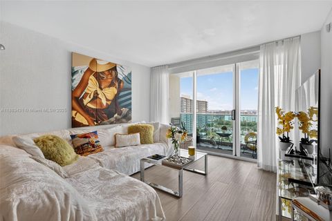 Photo of 4001 S Ocean Dr #14G, Hollywood, FL 33019 (MLS # A11883431)