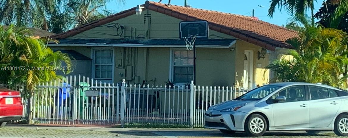 GRAPELAND HEIGHTS - Residential Income