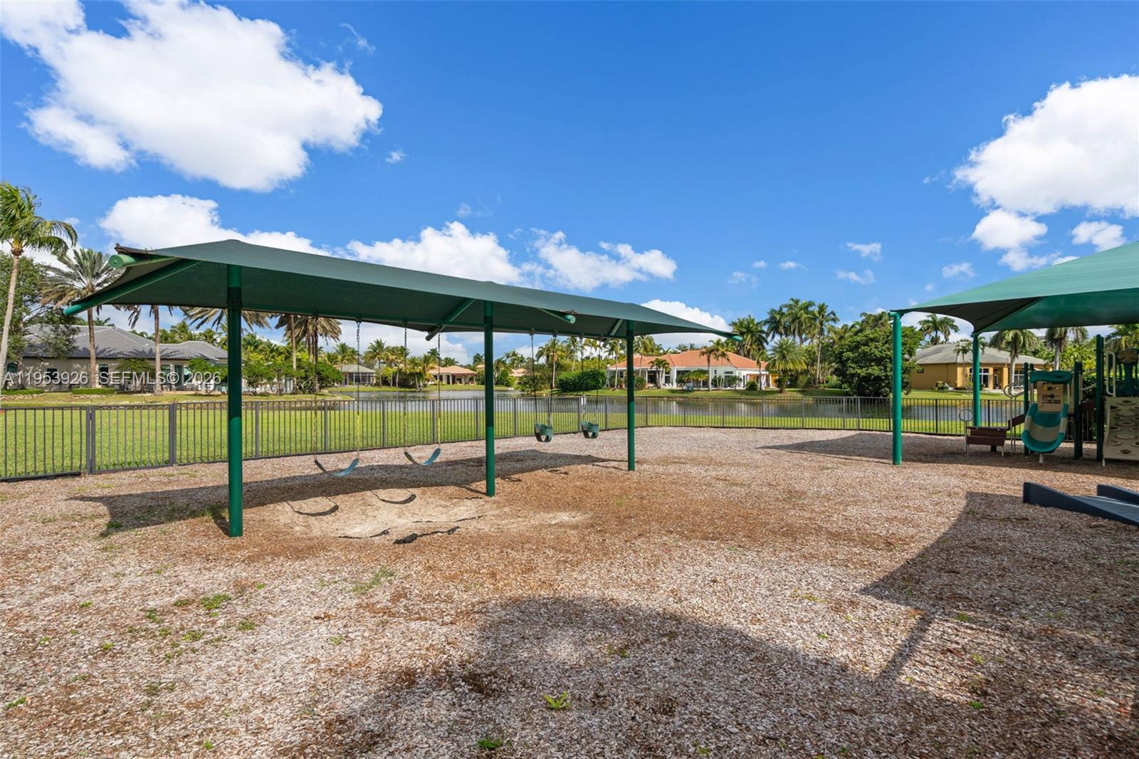 KAPOK GROVE ESTATES - Residential