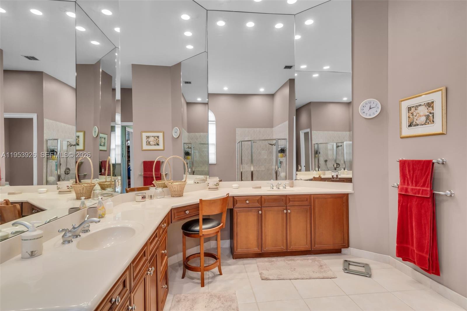 KAPOK GROVE ESTATES - Residential