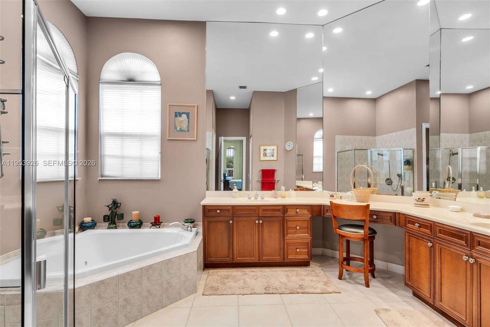 KAPOK GROVE ESTATES - Residential