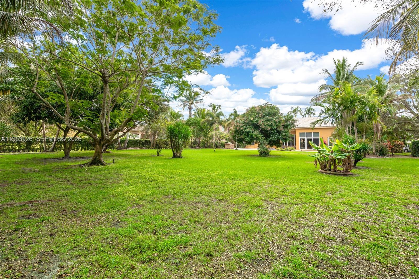 KAPOK GROVE ESTATES - Residential