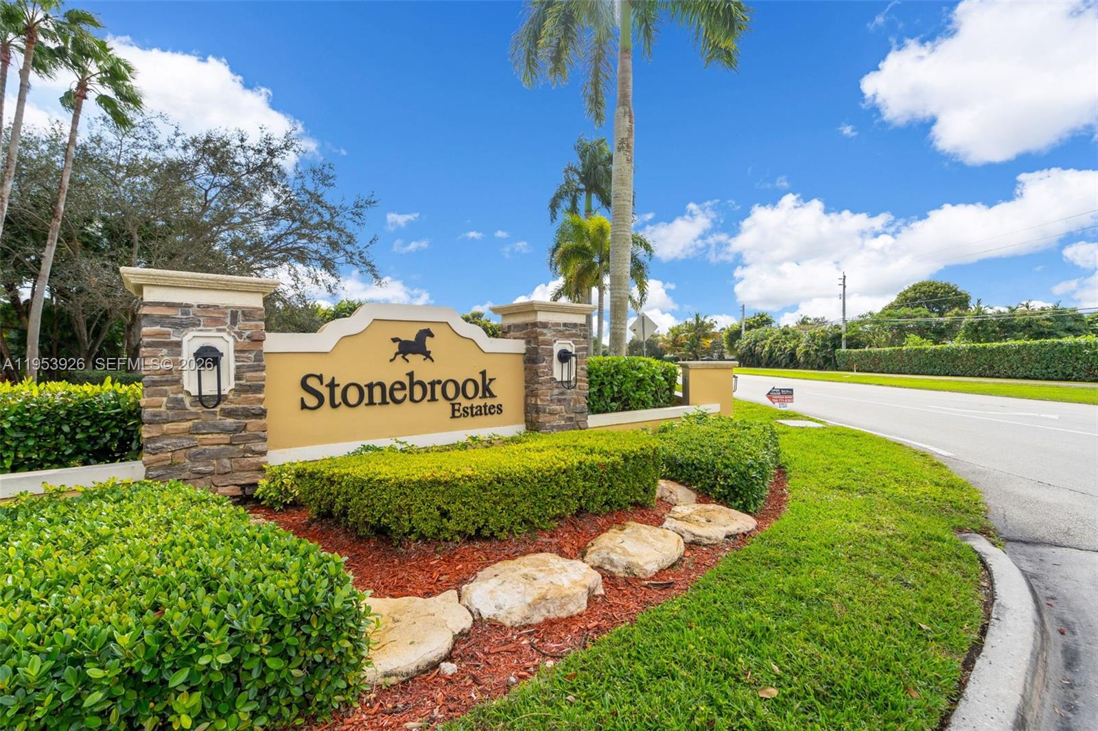 KAPOK GROVE ESTATES - Residential