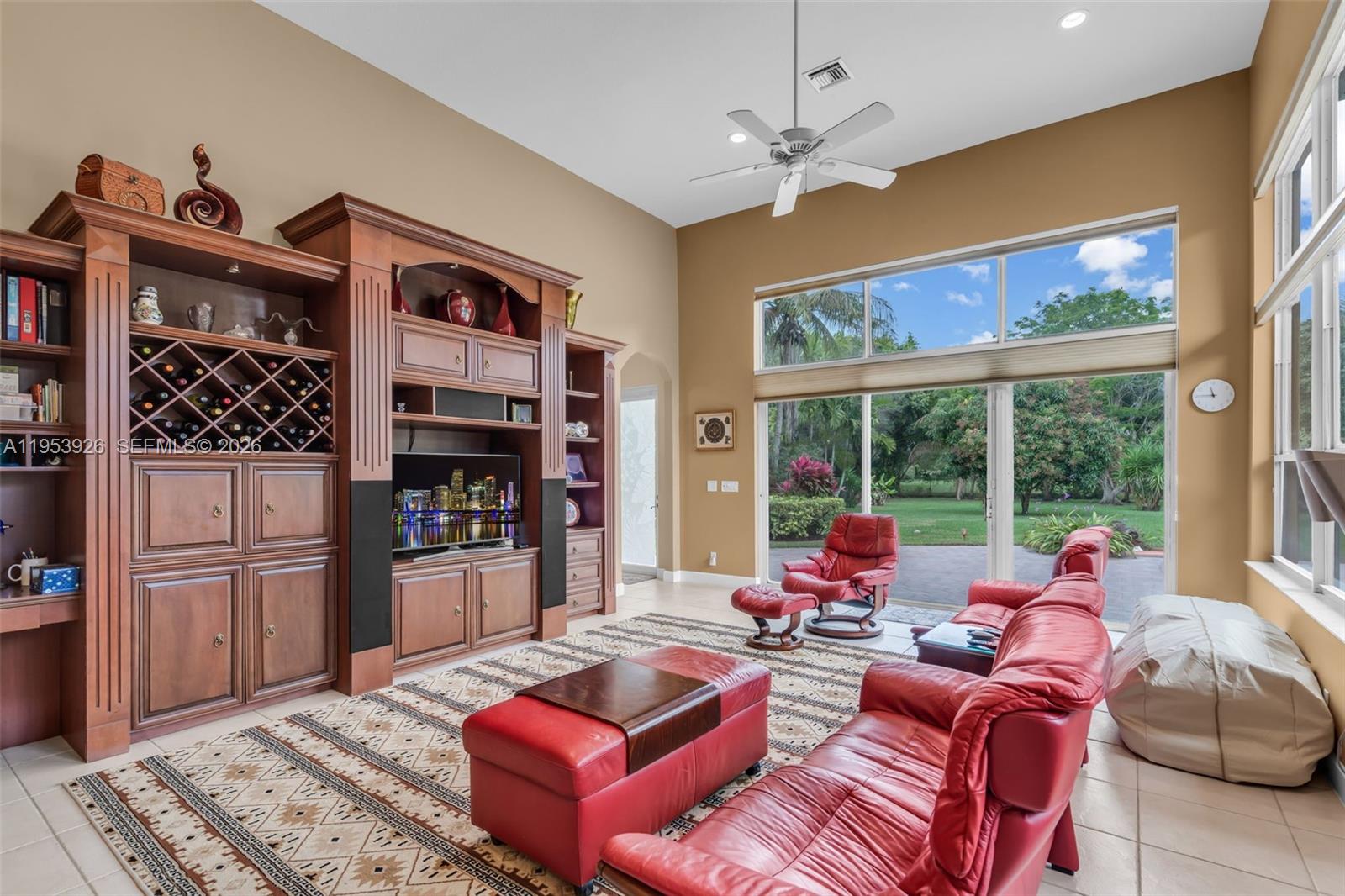 KAPOK GROVE ESTATES - Residential