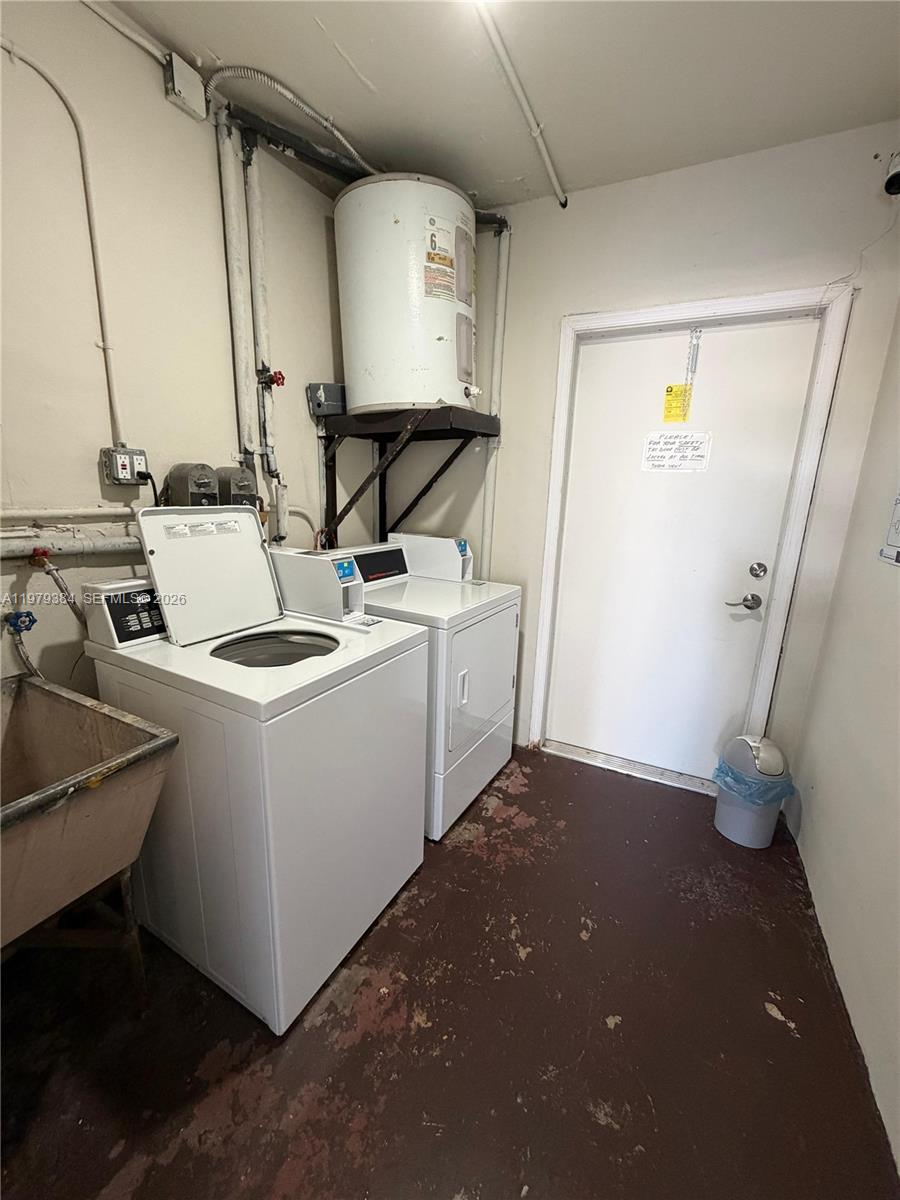 BISCAYNE PARK ESTATES - Residential Lease