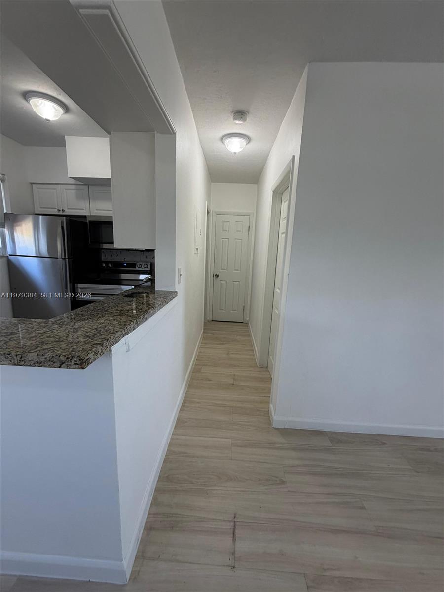 BISCAYNE PARK ESTATES - Residential Lease