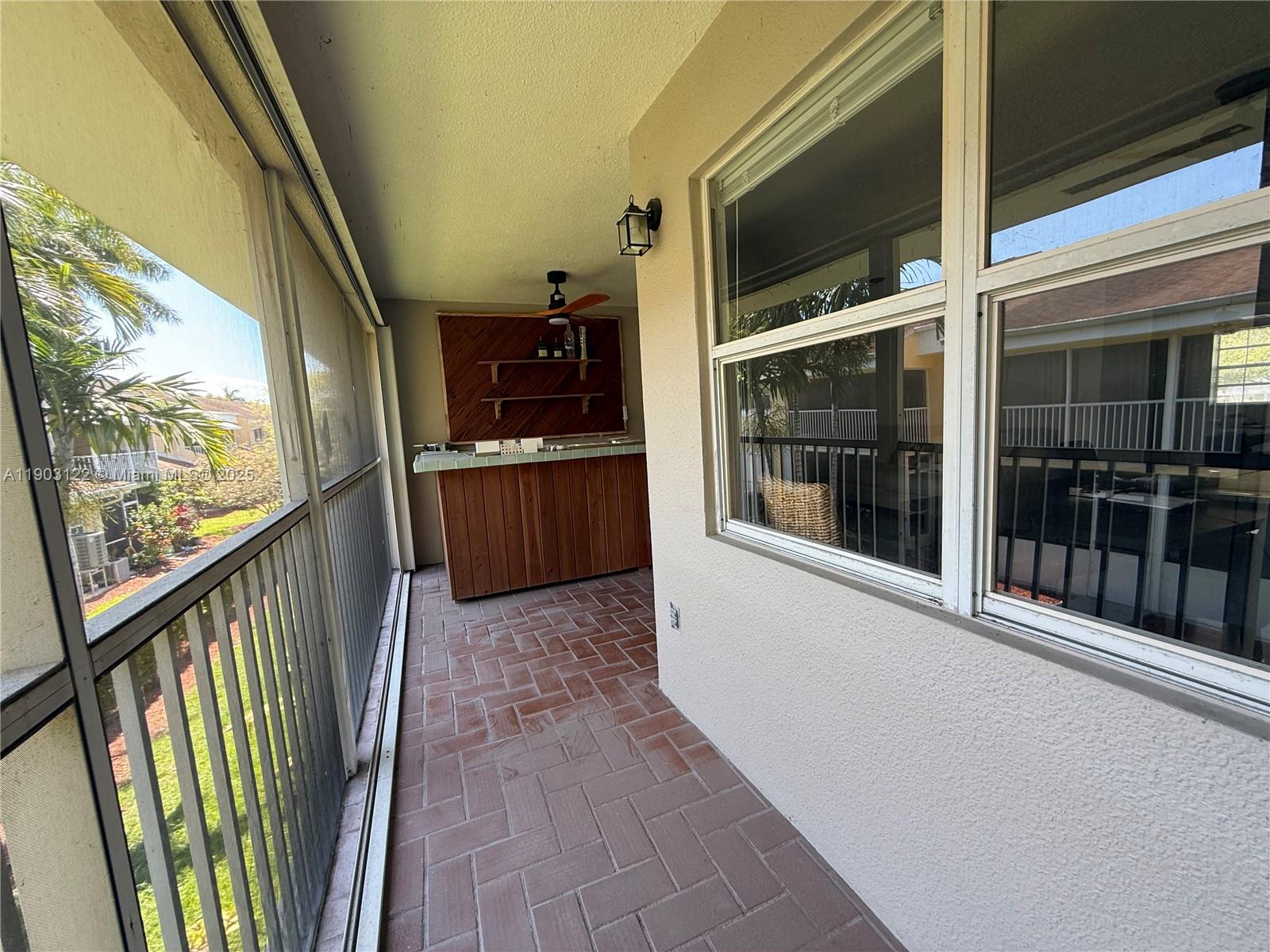 KEYS GATE CONDO NO SIX - Residential
