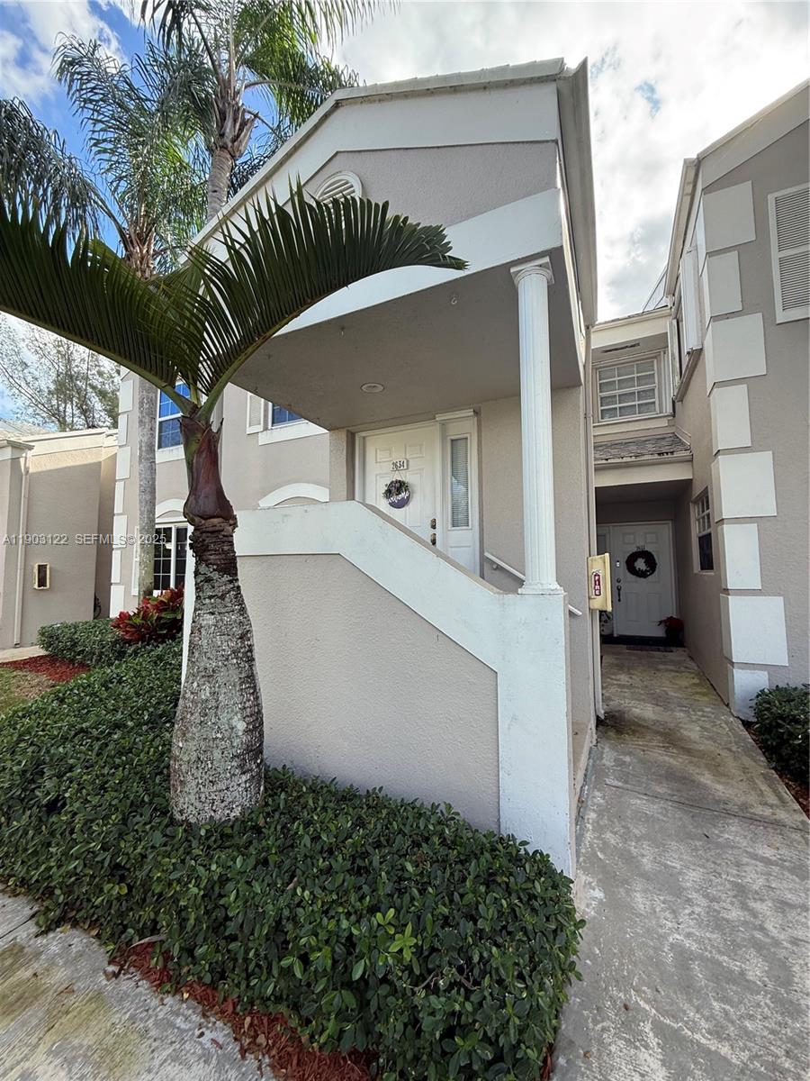 KEYS GATE CONDO NO SIX - Residential