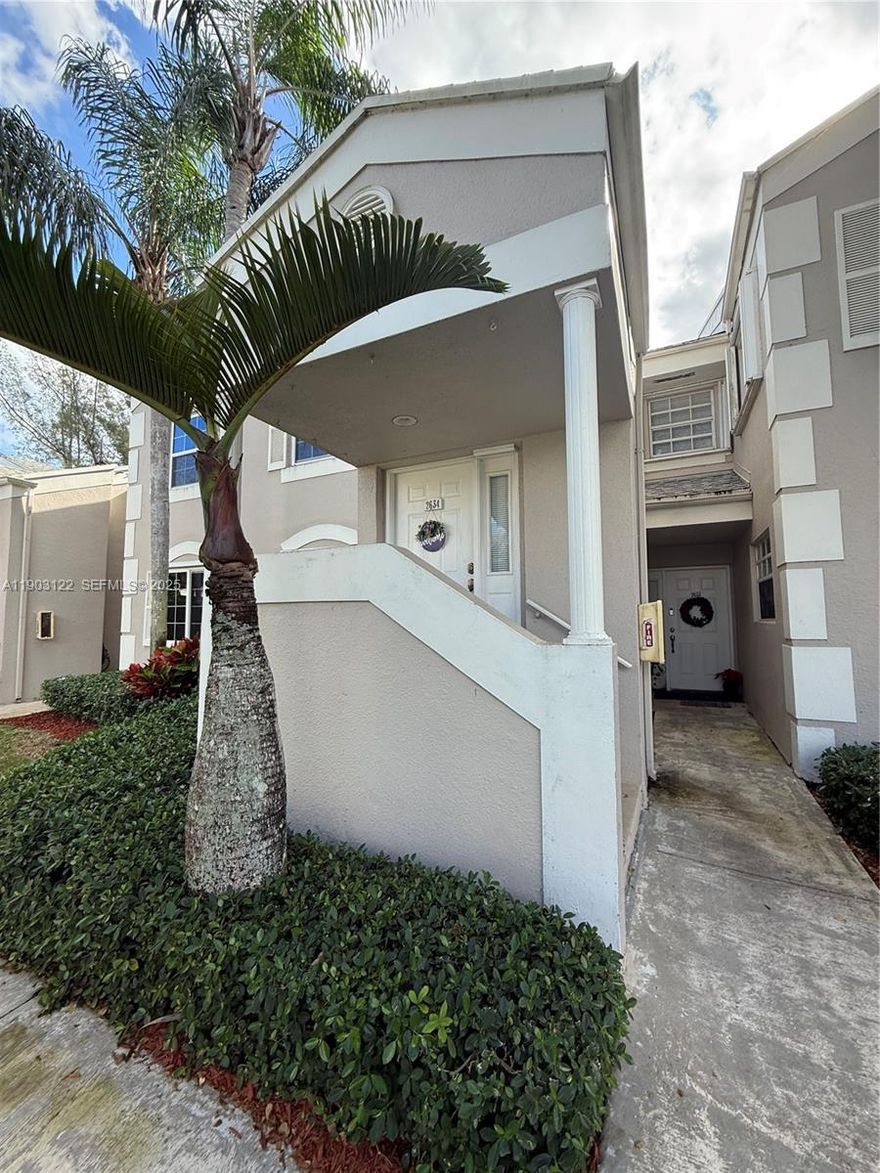 Move-in -ready condo split lay out with upstair entrance to two beautiful Bedrooms , 2 Full Bathrooms , modern Kitchen and updated condo great balcony and lots of natural light. This beautiful gated community with amenities. This is a spacious condo 3 minutes from shopping, 5 min to florida turnpike.