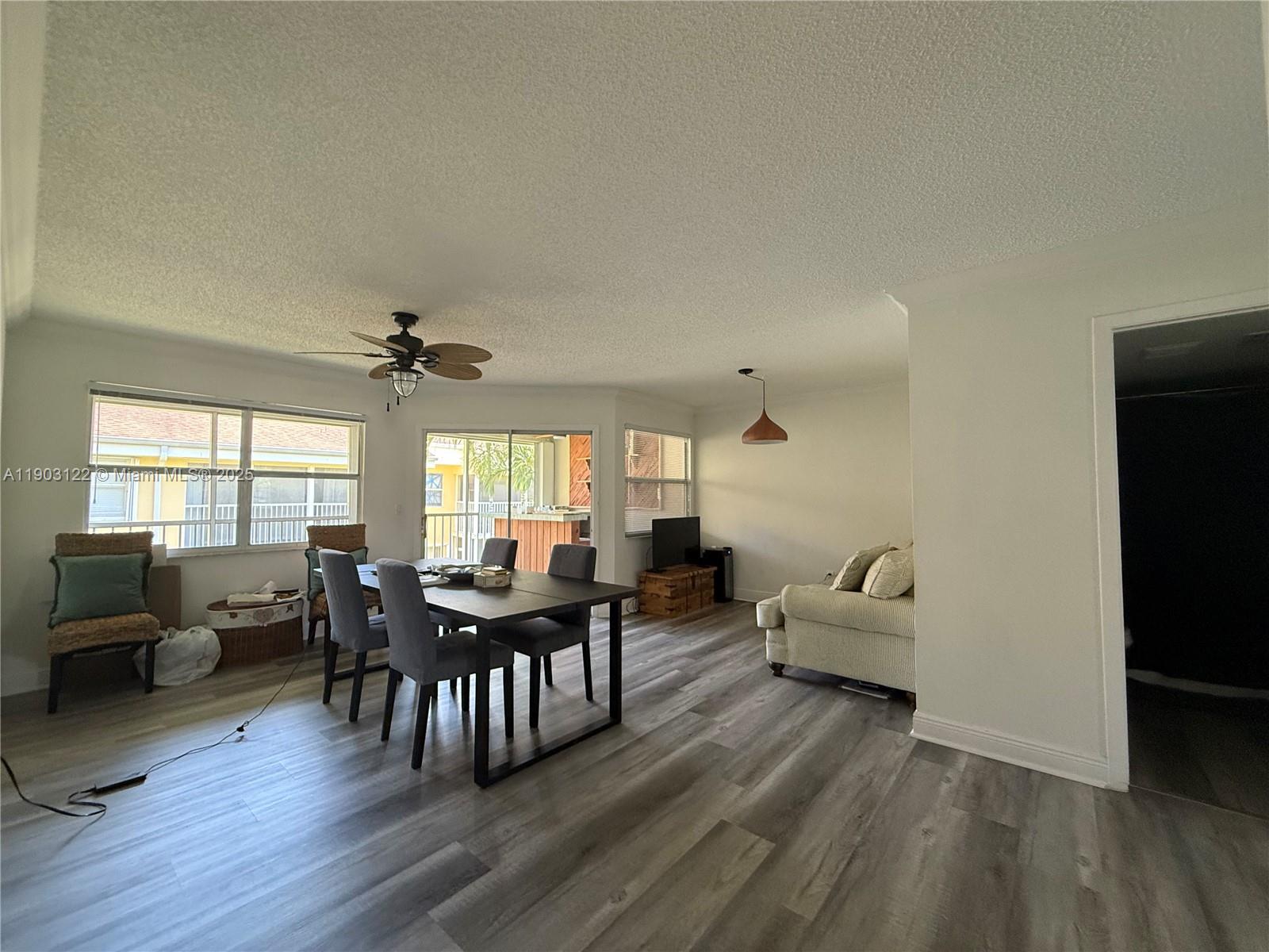 KEYS GATE CONDO NO SIX - Residential