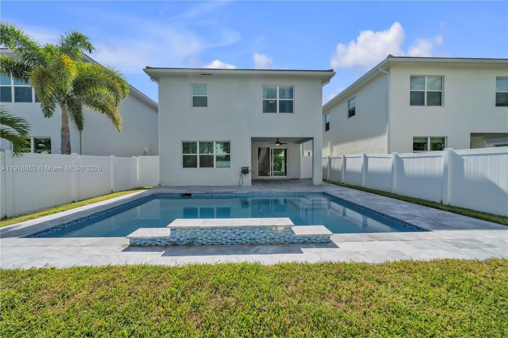 Photo of 1101 Azul Ct, Deerfield Beach, FL 33064 (MLS # A11918852)