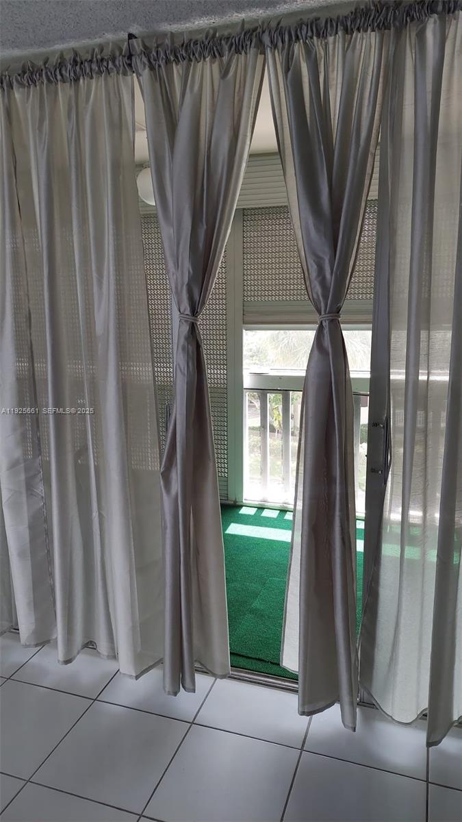 ENVIRON I CONDO 9 - Residential