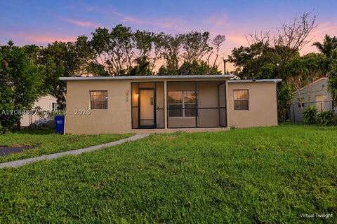 Photo of 3020 NW 7th St, Pompano Beach, FL 33069 (MLS # A12088937)