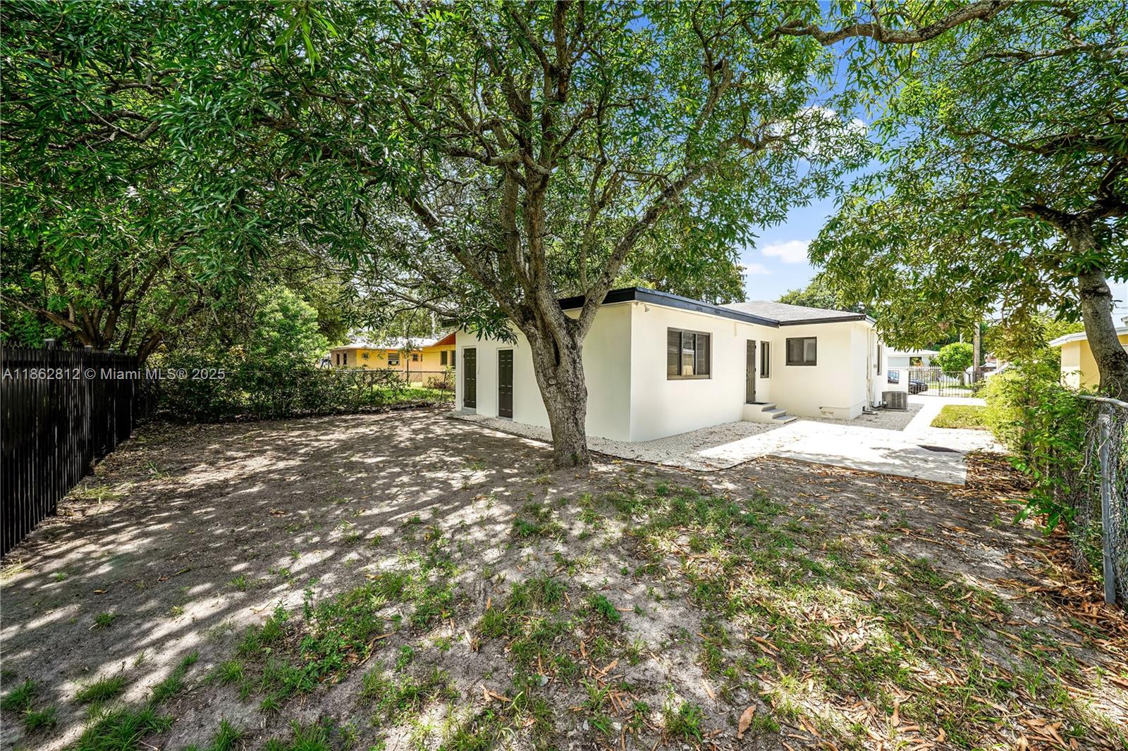 North Miami Estates - Residential