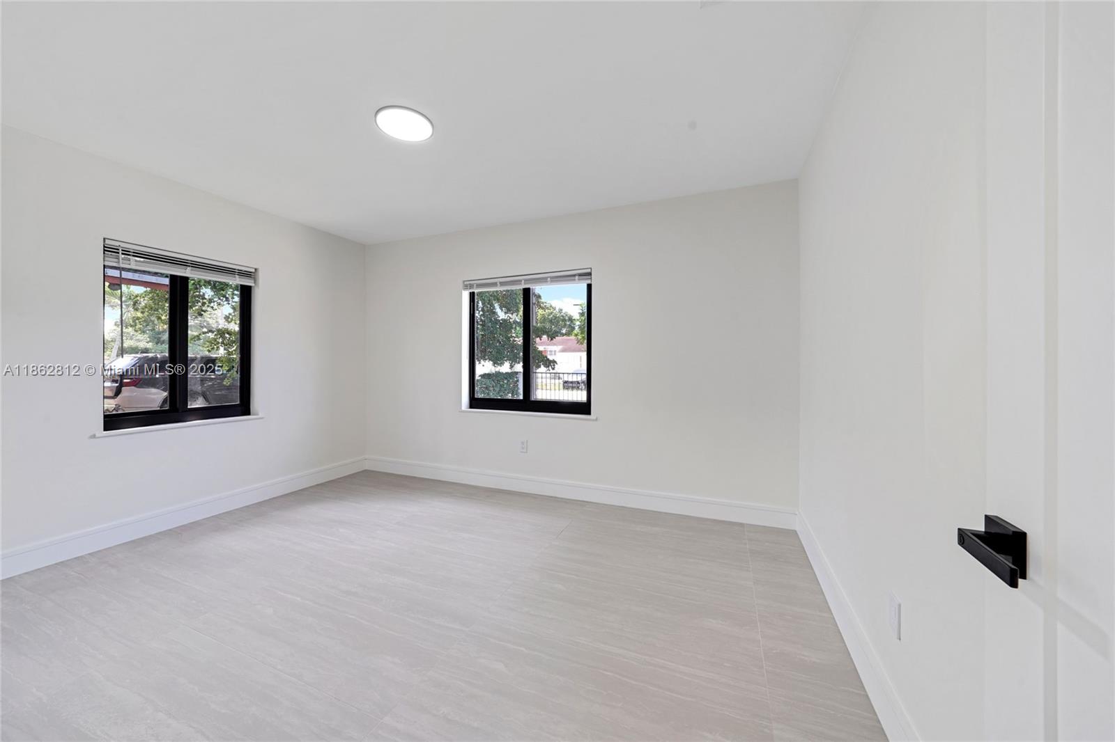 North Miami Estates - Residential