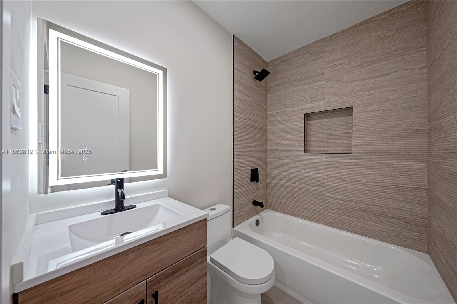 North Miami Estates - Residential